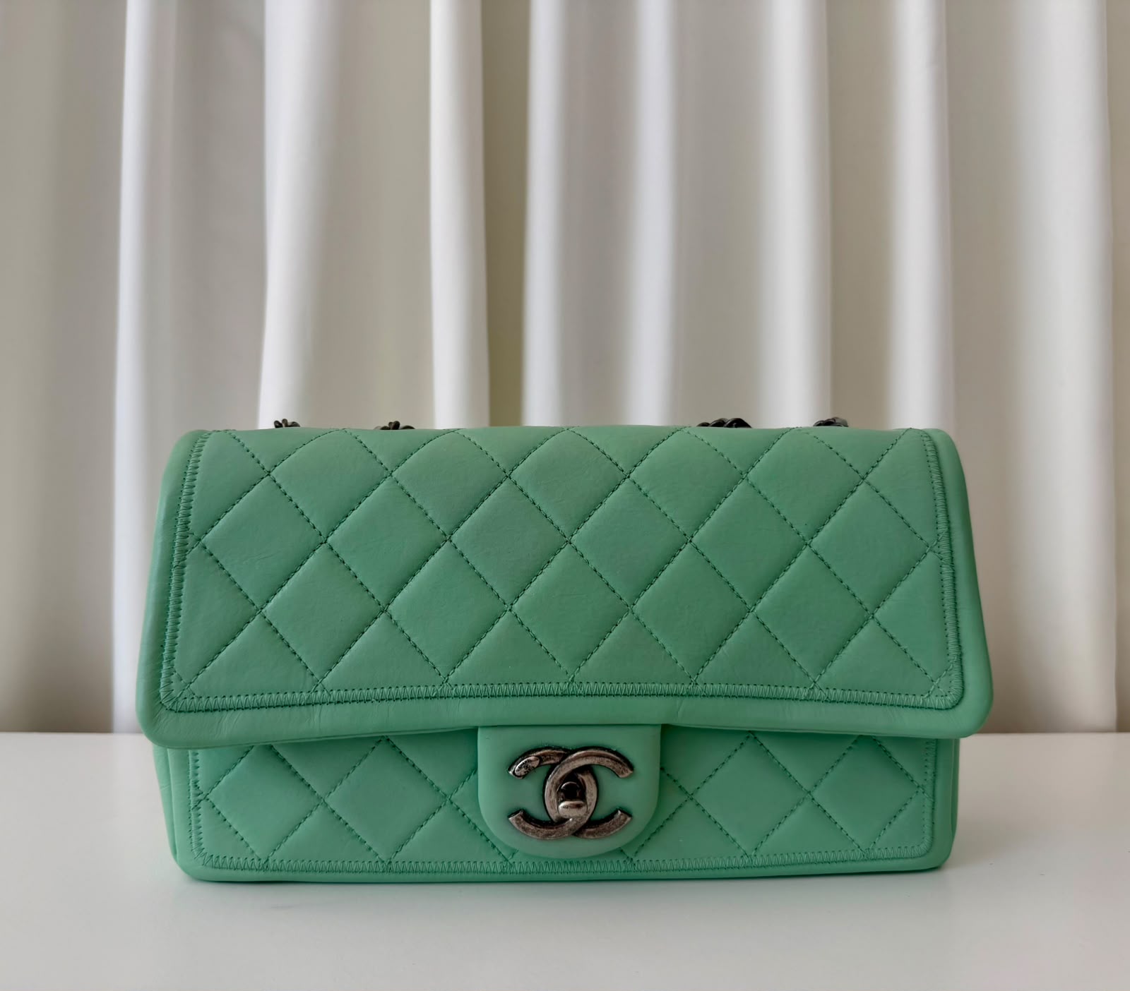Chanel flap Bag Vert Menthe