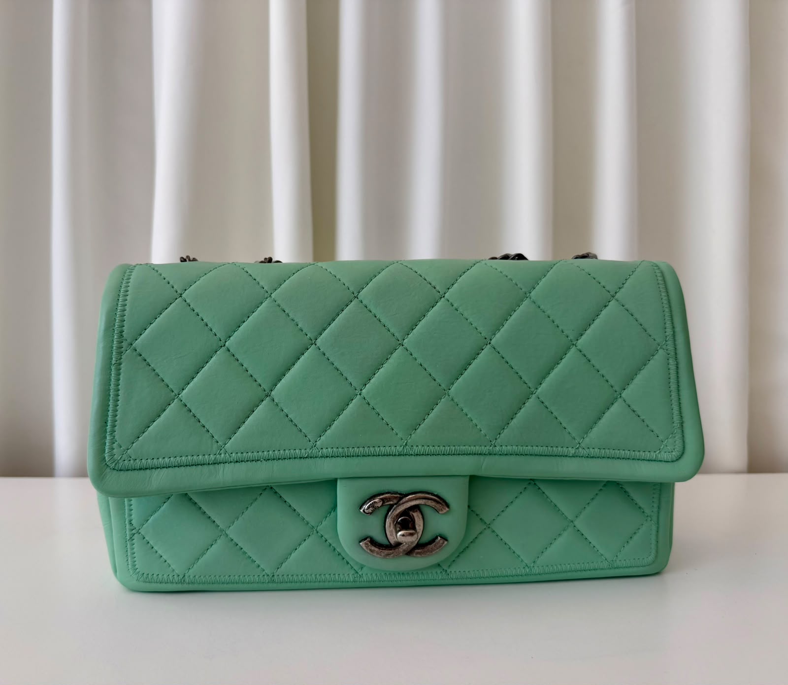 Chanel flap Bag Vert Menthe
