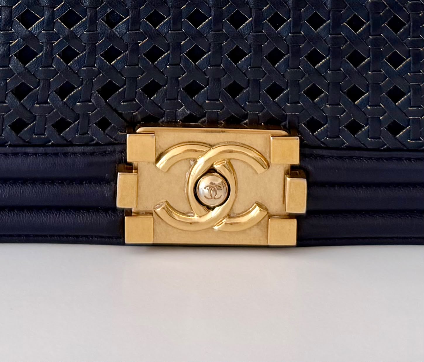 Chanel Boy medium tressé