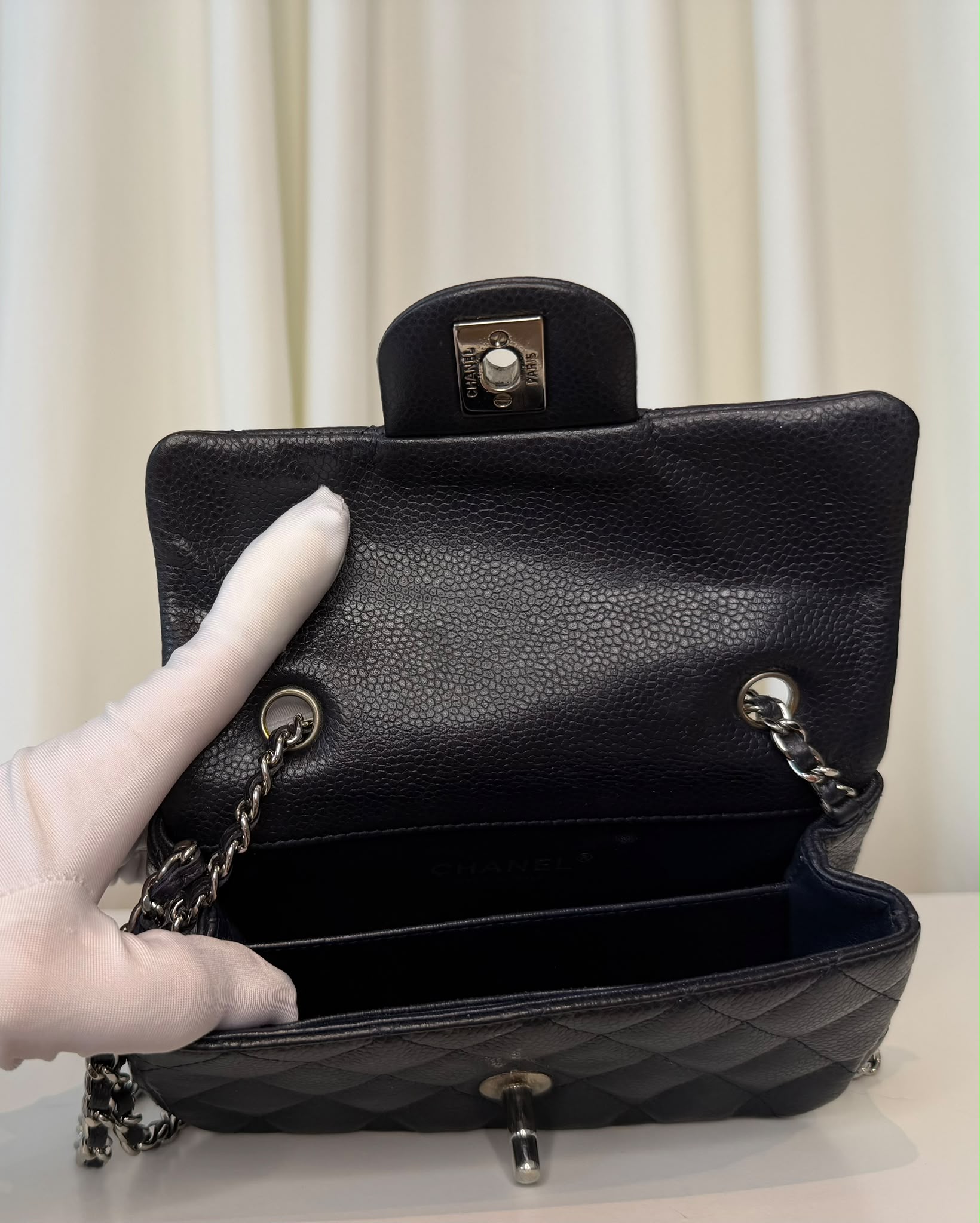 Chanel mini Flap 18cm caviar