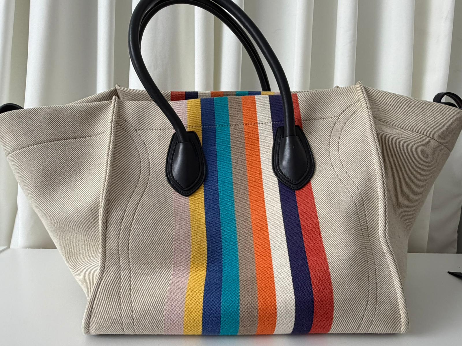 Céline Medium Phantom Luggage Tote