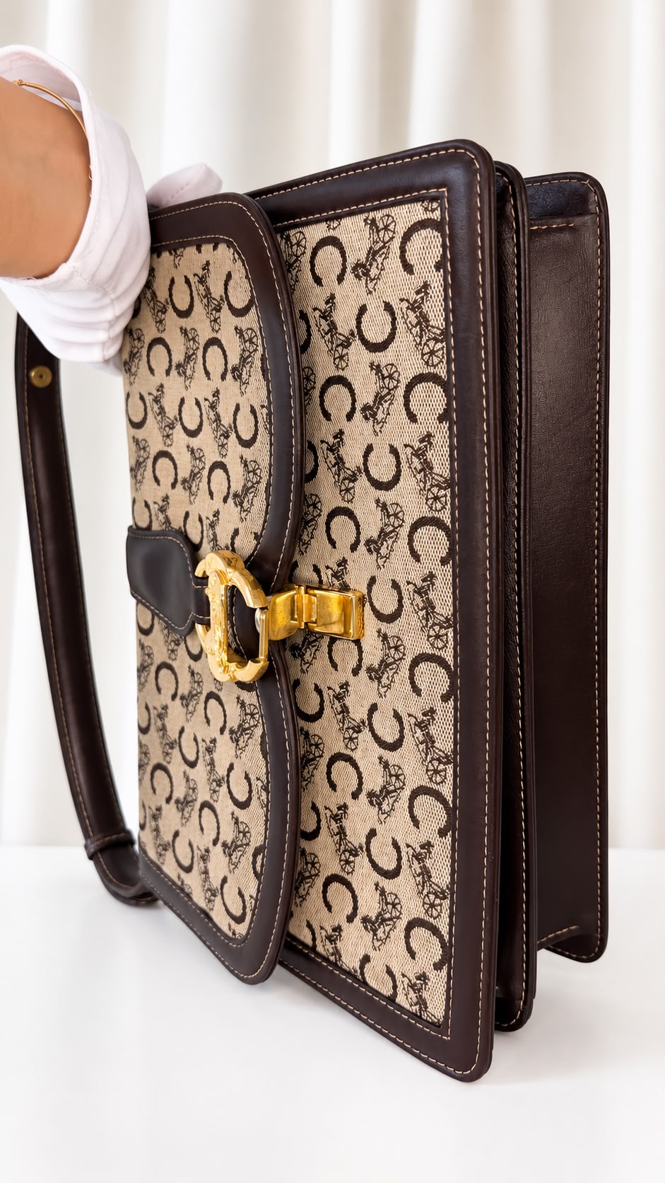 CÉLINE – Sac triomphe Vintage